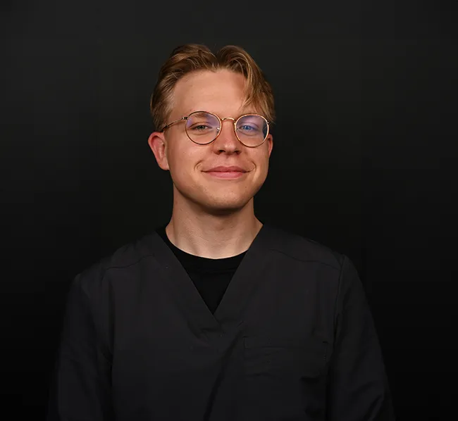 Ignas Vaitiekūnas — Gydytojas odontologas · protezuotojas